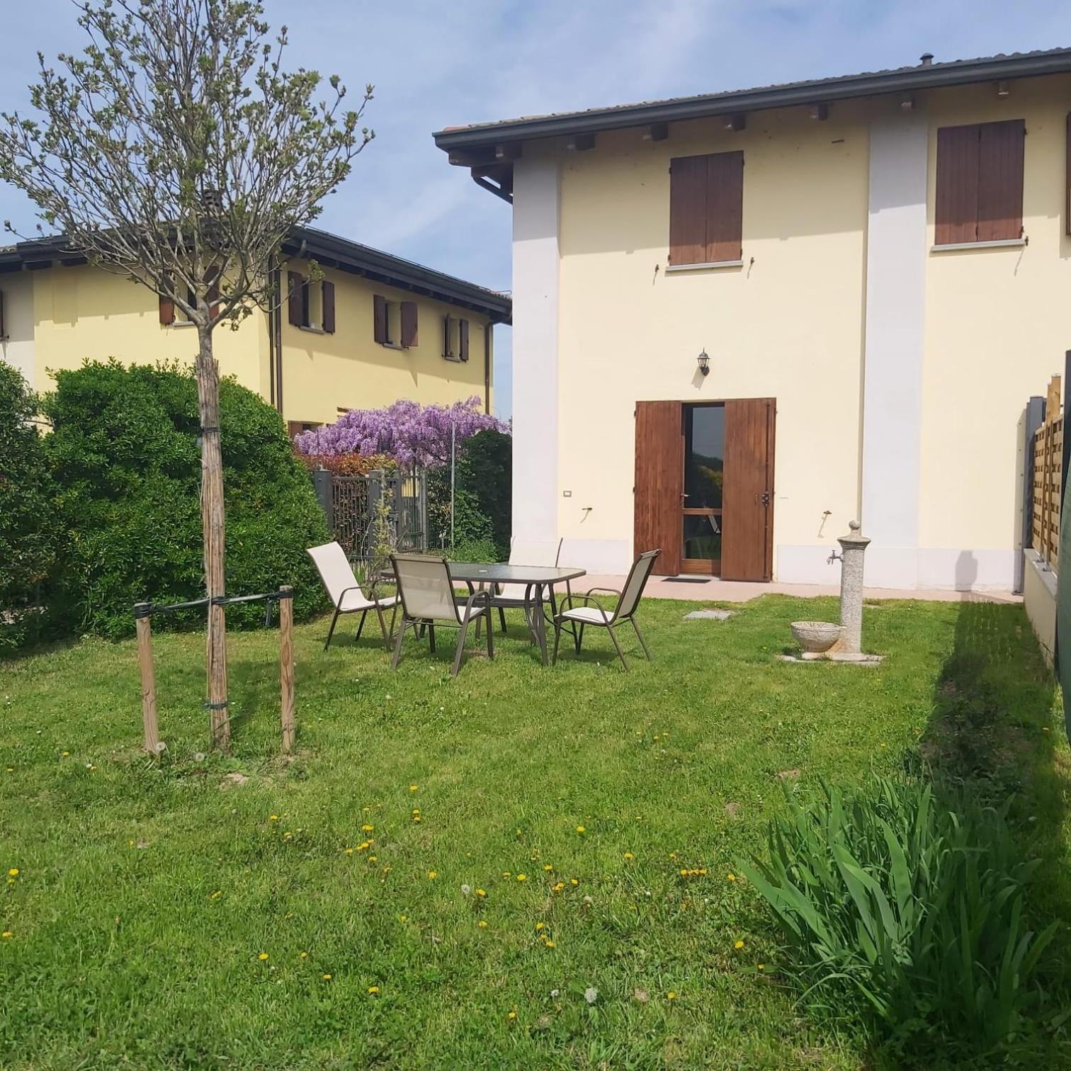サンターガタ・ボロニェーゼ Casa Il Giuggiolo, Relax Nella Motor Valleyヴィラ エクステリア 写真